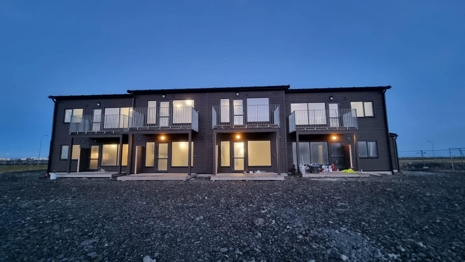 f8ffc856-c9a1-4a19-837a-cc17ccced59e